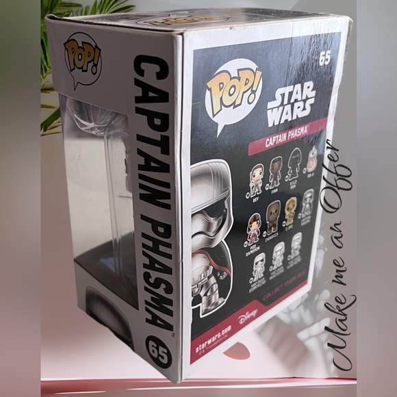 Funko Pop! Star Wars Captain Phasma The Force Awakens Vinyl - Picture 4 of 11